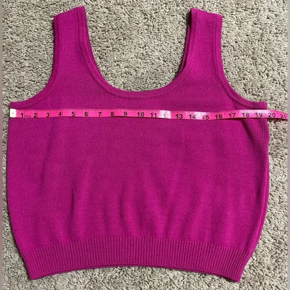 St. John Raspberry Pink 2-Piece Set Knit Sweater & Cardigan Size Large